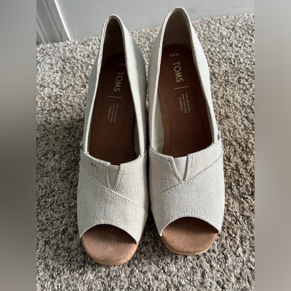 TOMS WEDGES 8.5. Linen wedges. Worn once to try on around the house.